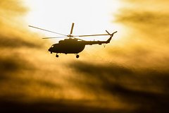 Совершивший вынужденную посадку в Якутии вертолет перевозил вахтовых рабочих