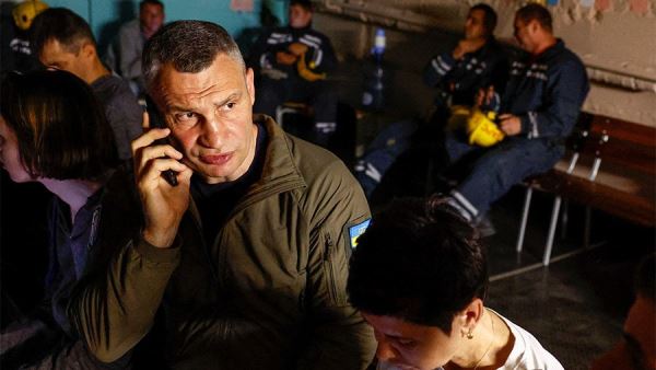 Правительство Украины объявит выговор Кличко из-за состояния бомбоубежищ в Киеве<br />
